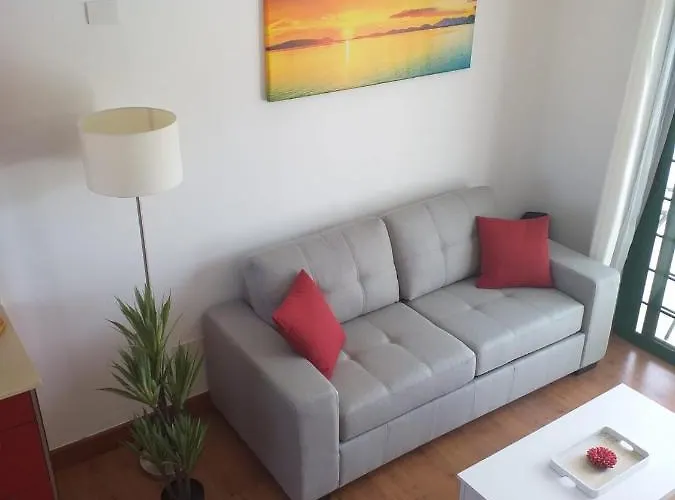 Apartment Duplex -The Sunny Hut - Swimming Pool - Free Wifi & Ac- Residence Las Marinas
