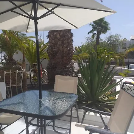 Apartment Duplex -The Sunny Hut - Swimming Pool - Free Wifi & Ac- Residence Las Marinas Puerto del Carmen  Exterior photo