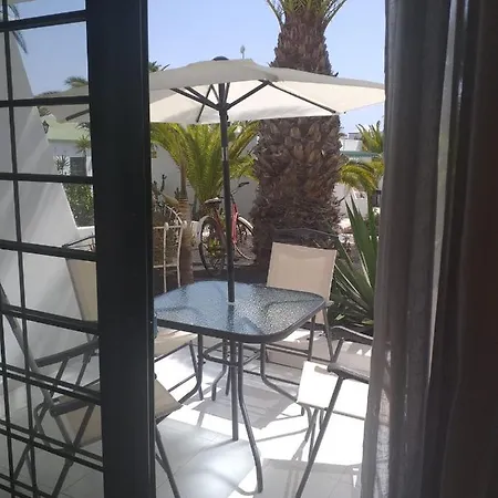 Apartment Duplex -The Sunny Hut - Swimming Pool - Free Wifi & Ac- Residence Las Marinas Puerto del Carmen  Exterior photo